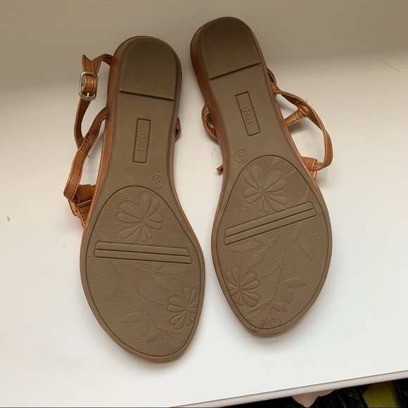 Coral Gem Sandals - Picture 2 of 2